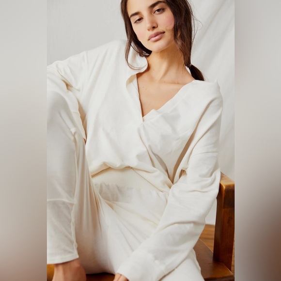 23. Free People NWT Cozy Cool Girl Lounge Set Size M - Picture 3 of 17